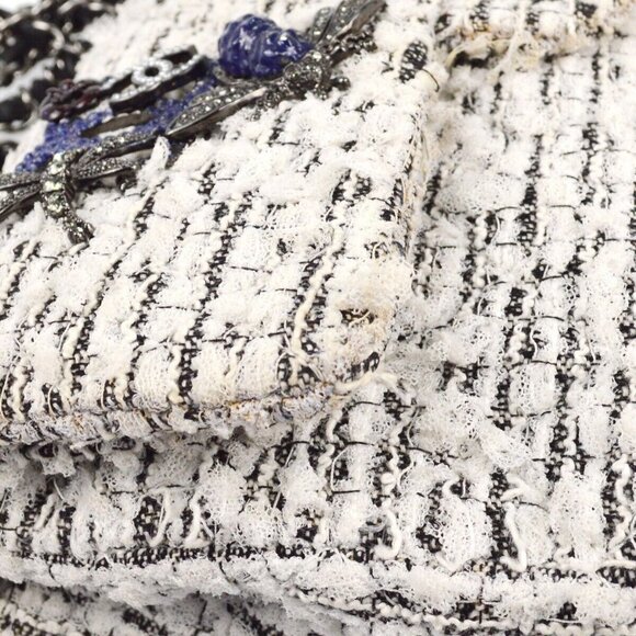 Chanel White Black Tweed 2.55 Medium Classic Double Flap Shoulder Bag XX01853 - Picture 4 of 10